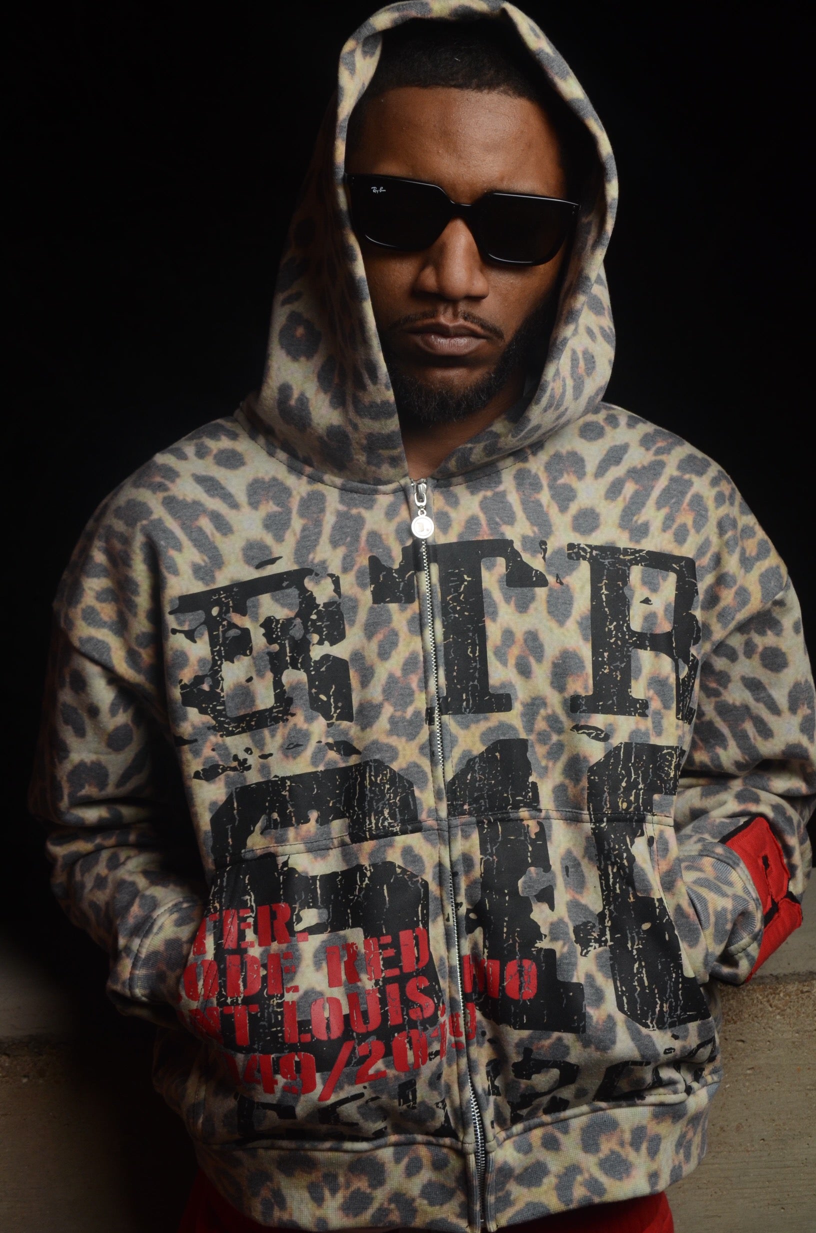 Red “Predator Mode” Set